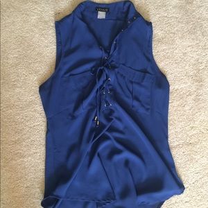 Like-new sleeveless navy blue blouse